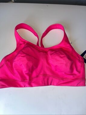 NWT Champion sports bra 34/36 C/D